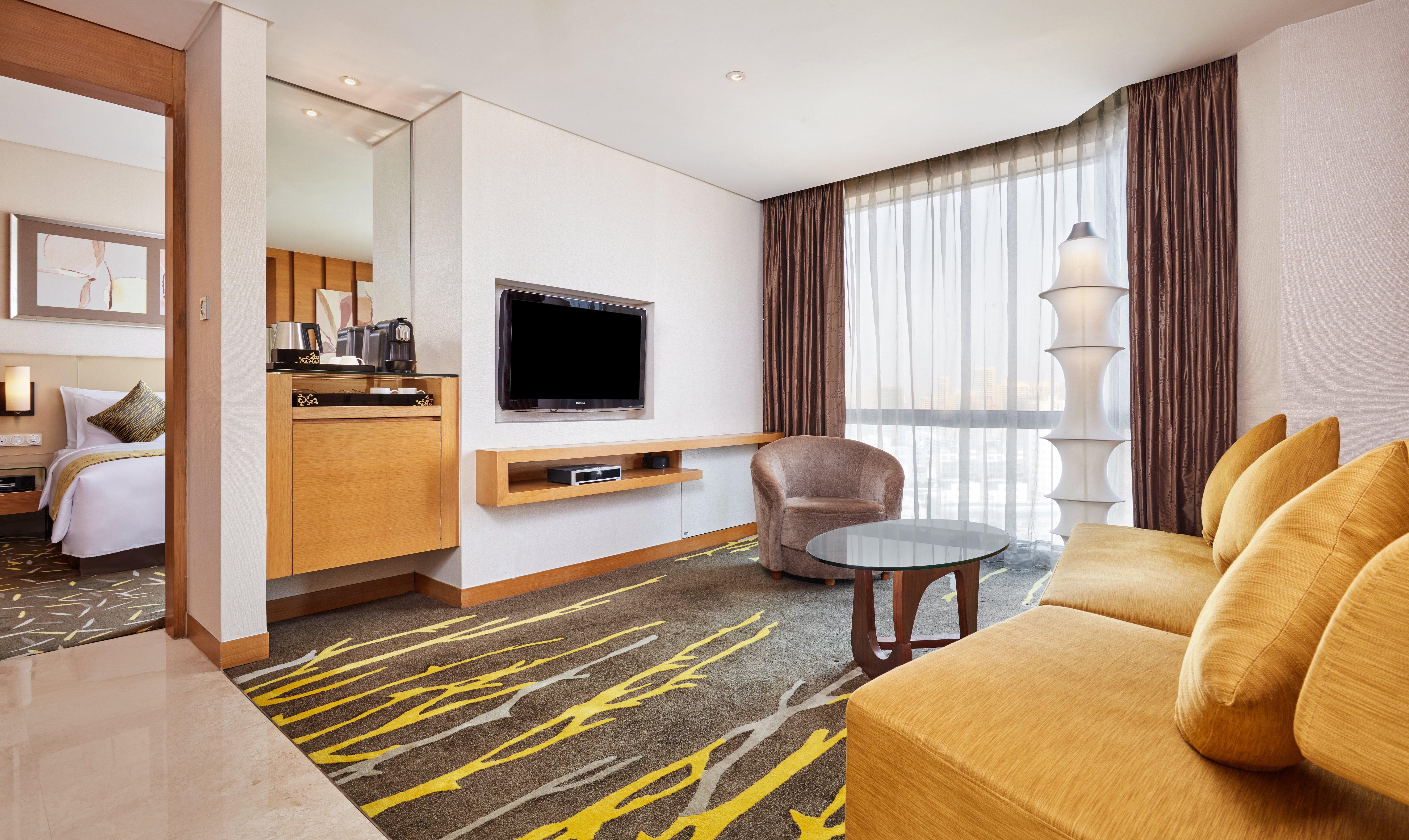 Crowne Plaza Zhongshan Wing On City By Ihg Exterior photo